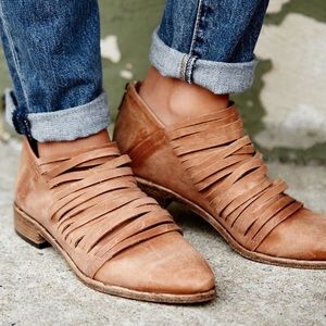 Free People Lost Valley Ankle Boot in Tan size 38 Euro